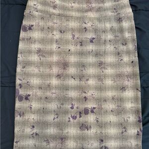 LuLaRoe Gray and White Ribbed Pencil Skirt